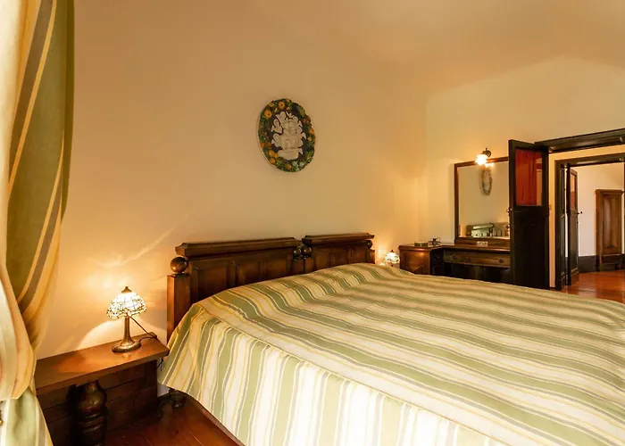 Rocchetta By Halldis Villa