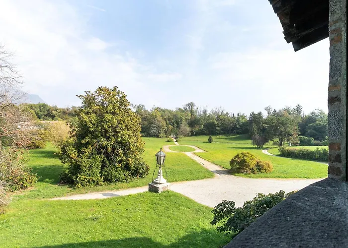 Rocchetta By Halldis Villa