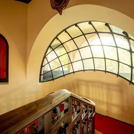 Rocchetta By Halldis *